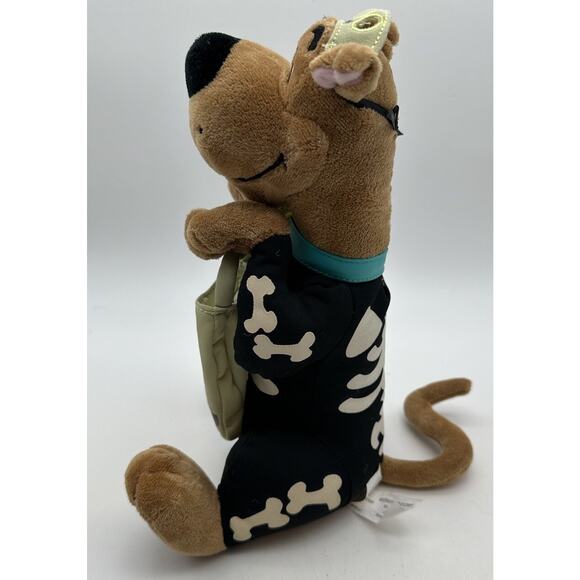 Hallmark Scooby Doo Boo Halloween Talking Vibrating Skeleton Plush WORKS - Picture 2 of 6